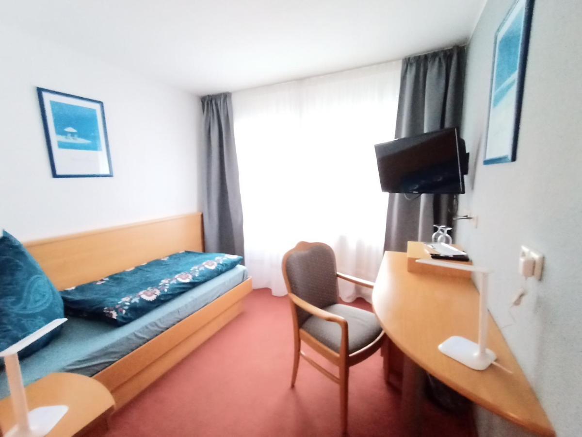 Bodensee Gaestehaus Tettnang Albergo エクステリア 写真