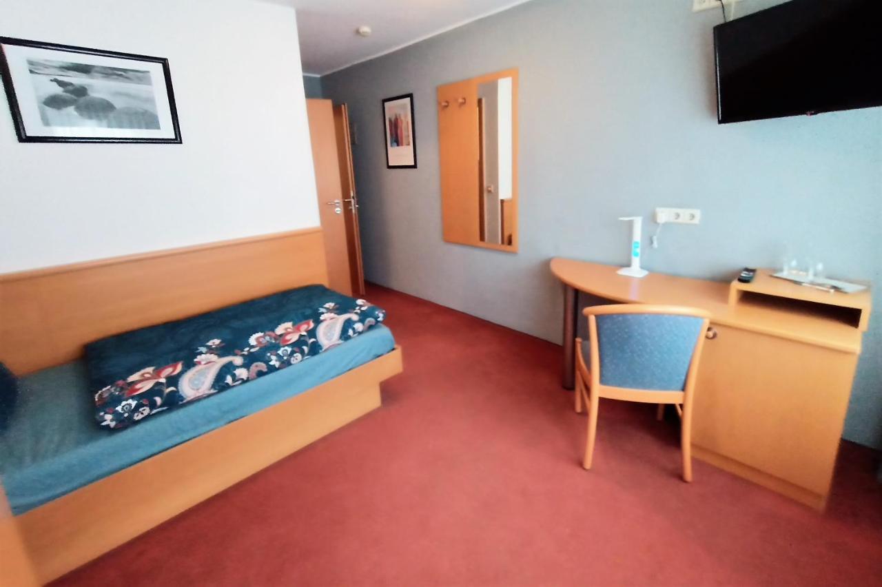 Bodensee Gaestehaus Tettnang Albergo エクステリア 写真