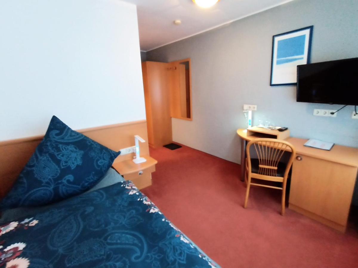 Bodensee Gaestehaus Tettnang Albergo エクステリア 写真