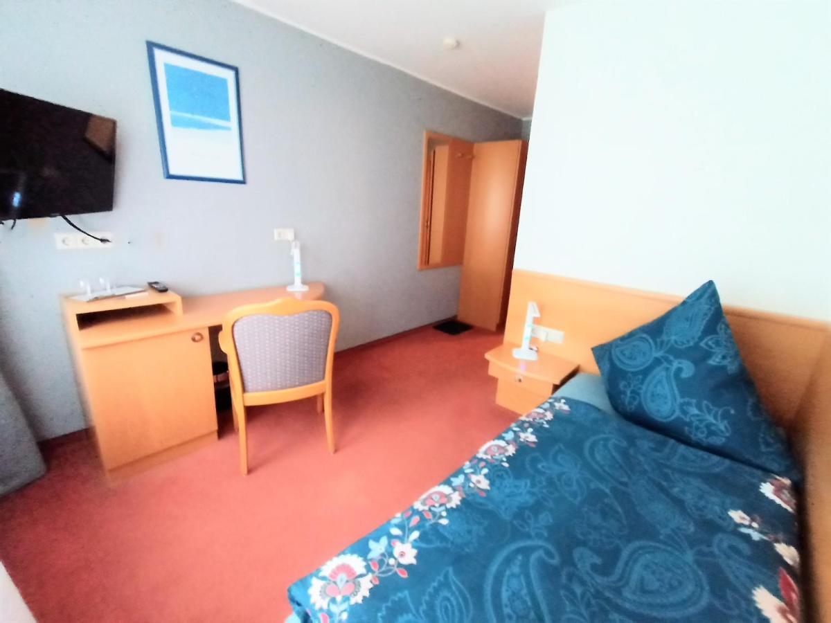 Bodensee Gaestehaus Tettnang Albergo エクステリア 写真
